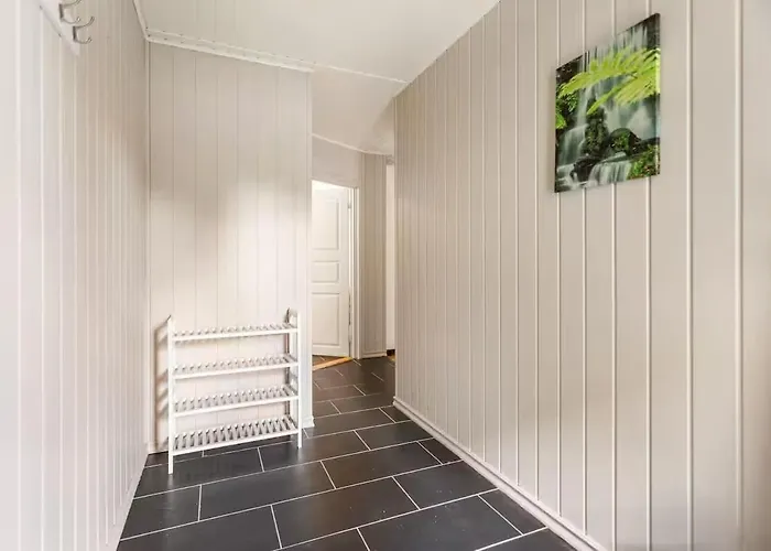 Heimby - Free Parking Dream * ברגן